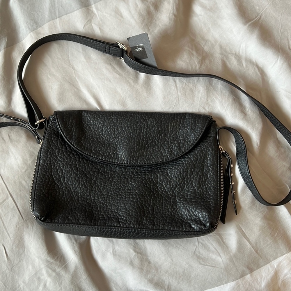Crossover Black Purse
